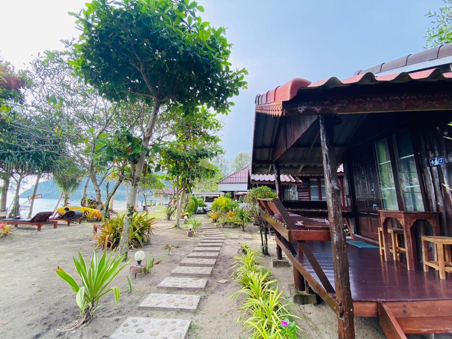 I-Lay House Koh Kood Hotel Ko Kut Exterior photo